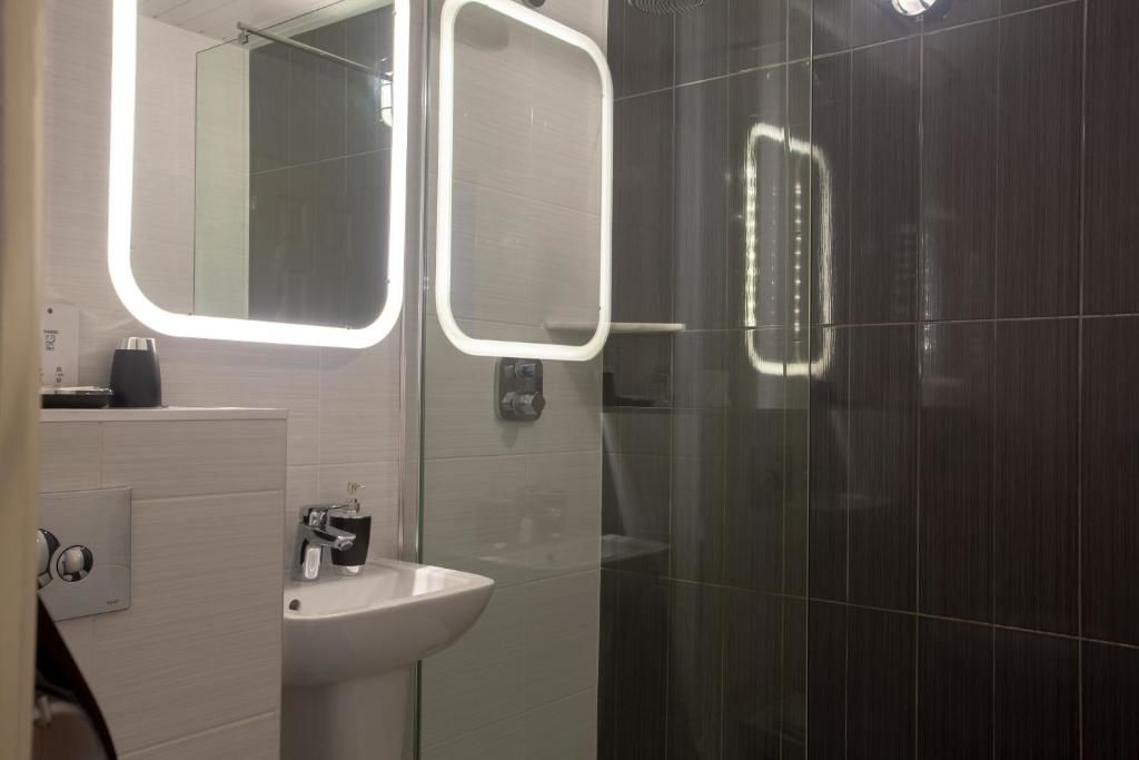 Отели типа «постель и завтрак» Hillgrove Guesthouse Дингл