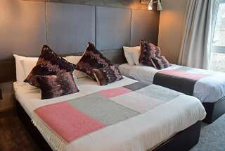 Отели типа «постель и завтрак» Hillgrove Guesthouse Дингл Улучшенный двухместный номер Делюкс с 1 кроватью или 2 отдельными кроватями-1